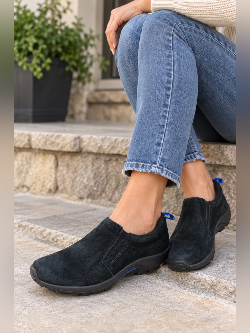 Merrell Women’s 8 Black Suede Slip On Shoes Comfort Casual Outdoor Pull Tab